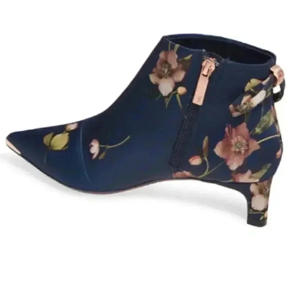 Ted Baker Amaedip Navy Arboretem booties ortholite - Picture 2 of 8